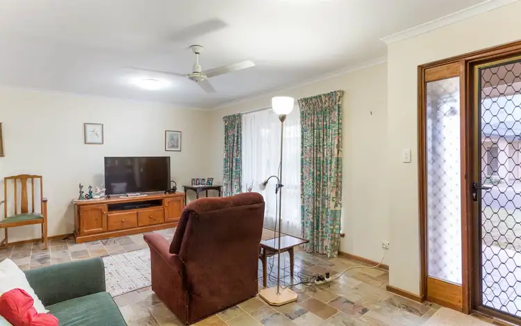 Fifth view of Homely unit listing, 2/1 Graham Street, Victor Harbor SA 5211