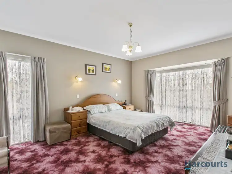 Sixth view of Homely house listing, 7 Strzelecki Court, Warragul VIC 3820