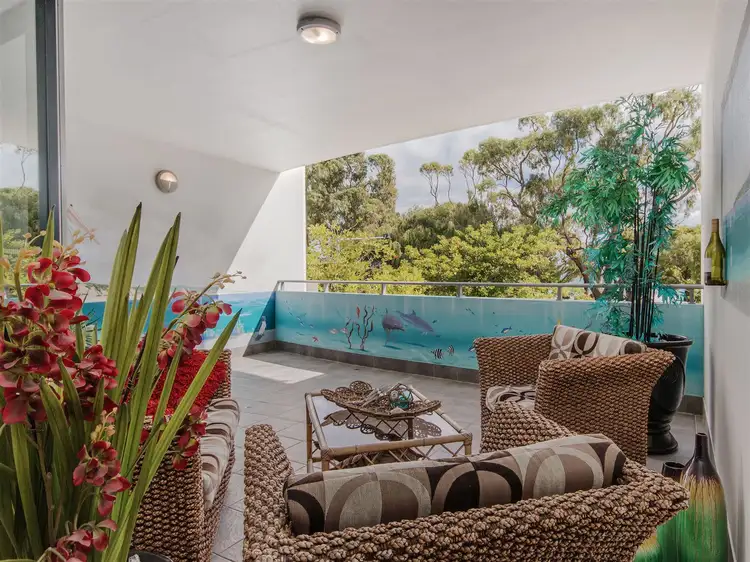 6/17 Rockingham Beach Rd, Rockingham WA 6168