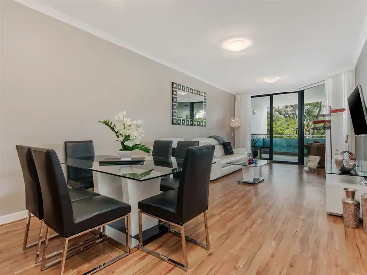 Second view of Homely unit listing, 6/17 Rockingham Beach Rd, Rockingham WA 6168