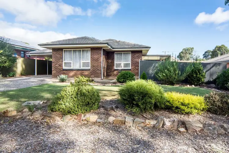 Second view of Homely house listing, 8 Lynn Place, Hackham SA 5163