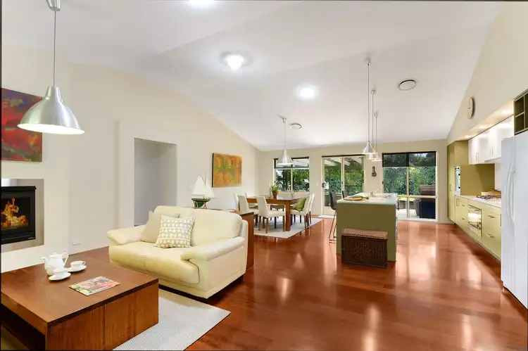 10 Greasons Road, Bundanoon NSW 2578