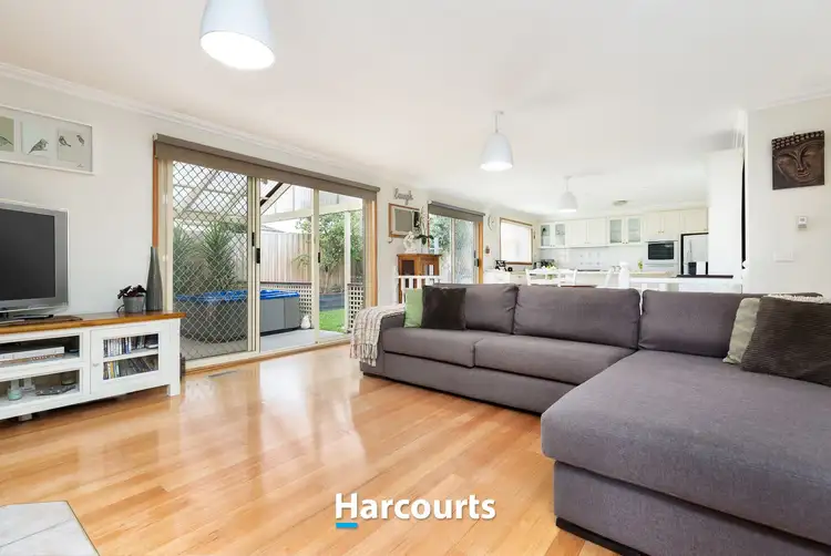 Fifth view of Homely house listing, 7 Mittagong Court, Berwick VIC 3806
