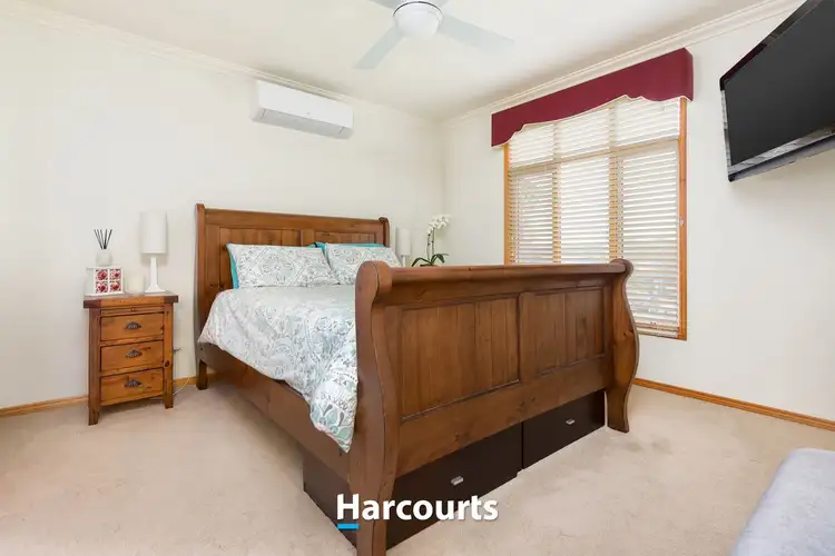 Sixth view of Homely house listing, 7 Mittagong Court, Berwick VIC 3806