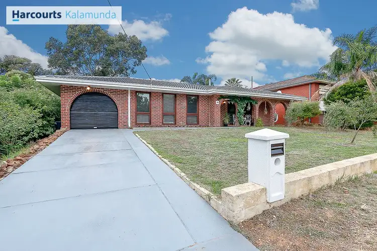 40 Waterloo Crescent, Lesmurdie WA 6076