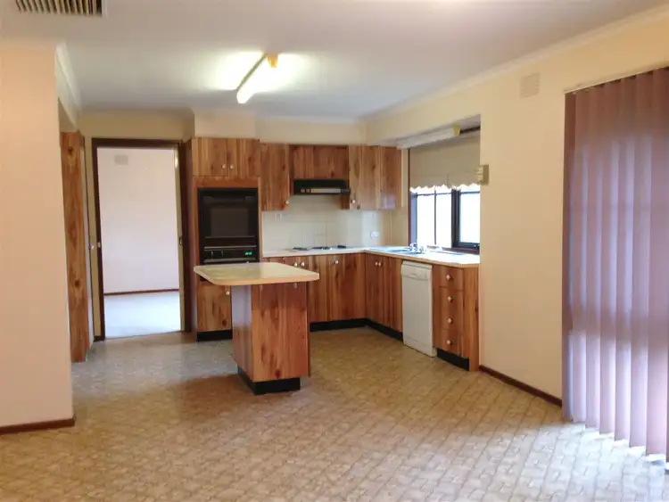 Fifth view of Homely house listing, 29 Myrtle Street, Alexandra VIC 3714