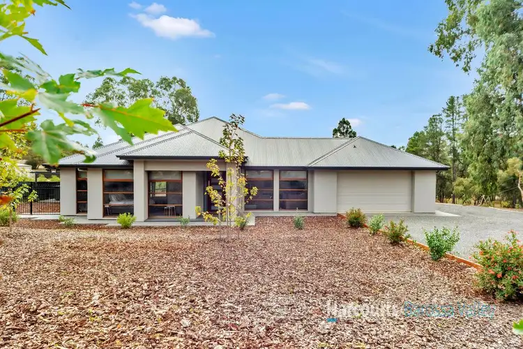 6 Cyril Minge Rd, Williamstown SA 5351
