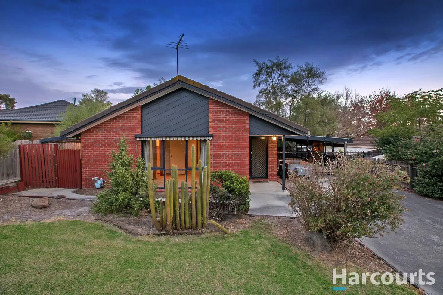 Main view of Homely house listing, 8 Dundee Court, Pakenham VIC 3810