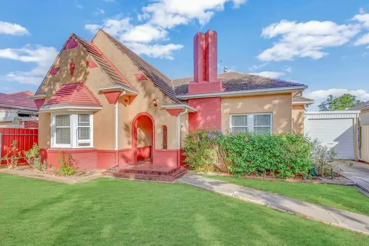 305 Cross Road, Clarence Gardens SA 5039