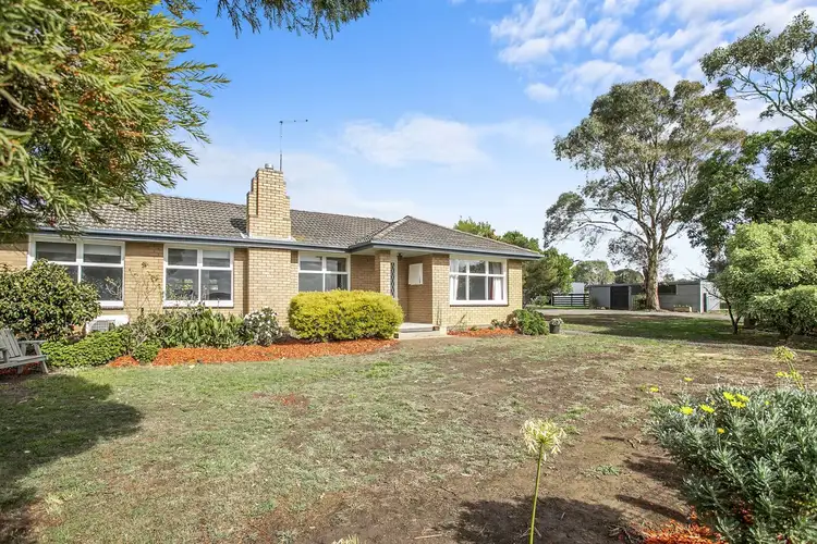 290 Spratlings Road, Ross Creek VIC 3351