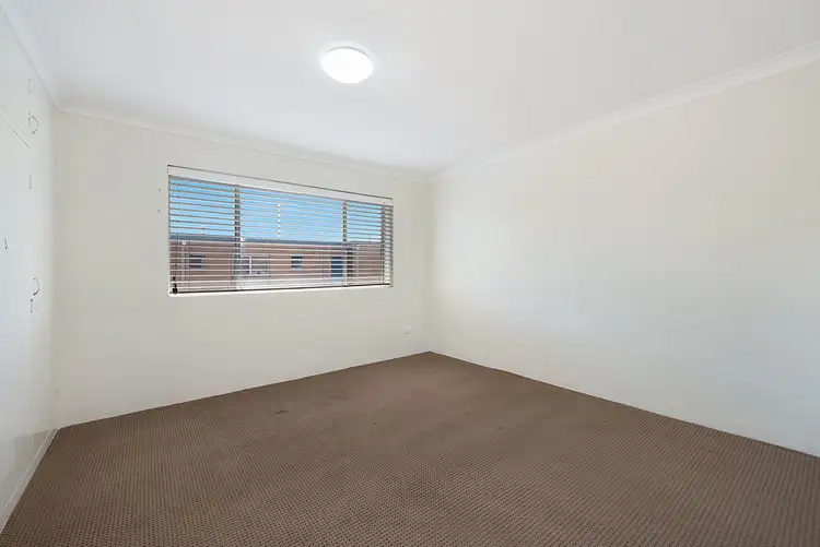 Sixth view of Homely block of units listing, 1-5/77 King Street, Annerley QLD 4103