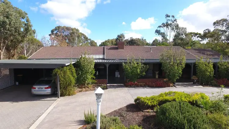 Fourth view of Homely house listing, 8 Weldon Power Court, Horsham VIC 3400