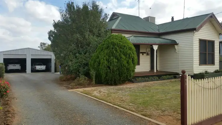 7 Elizabeth Street, Donald VIC 3480