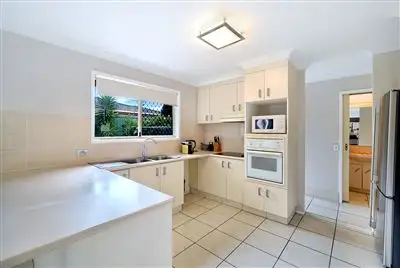 Sixth view of Homely townhouse listing, 31/284 Oxley Drive, Coombabah QLD