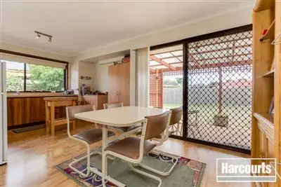Sixth view of Homely house listing, 5 Butler Court, Cranbourne VIC