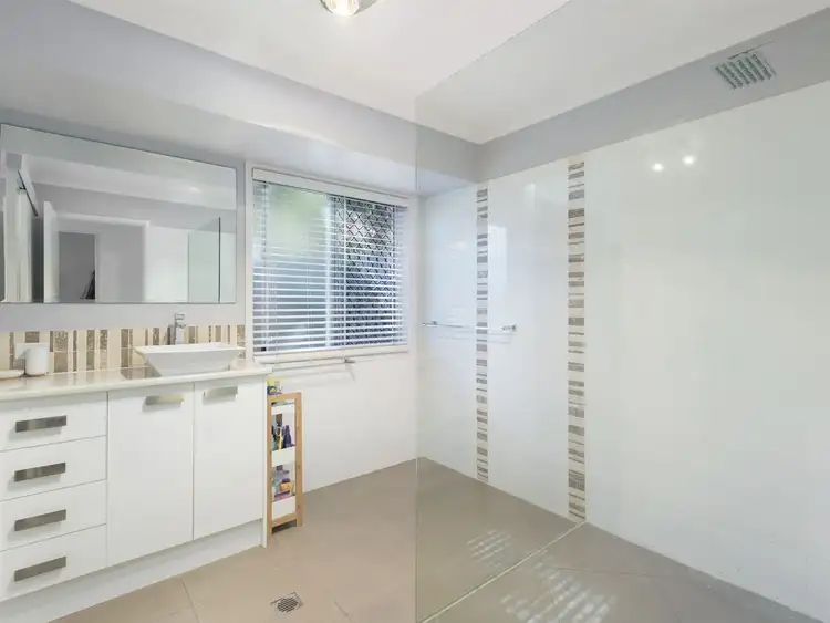 Sixth view of Homely semi-detached listing, 1/41 Horseshoe Bend, Buderim QLD 4556