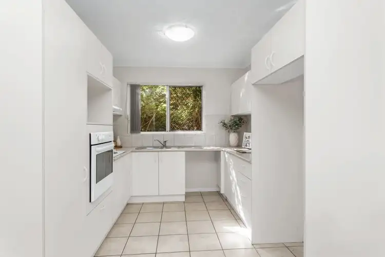 Fourth view of Homely unit listing, 4/16-20 Wallace Street, Chermside QLD 4032