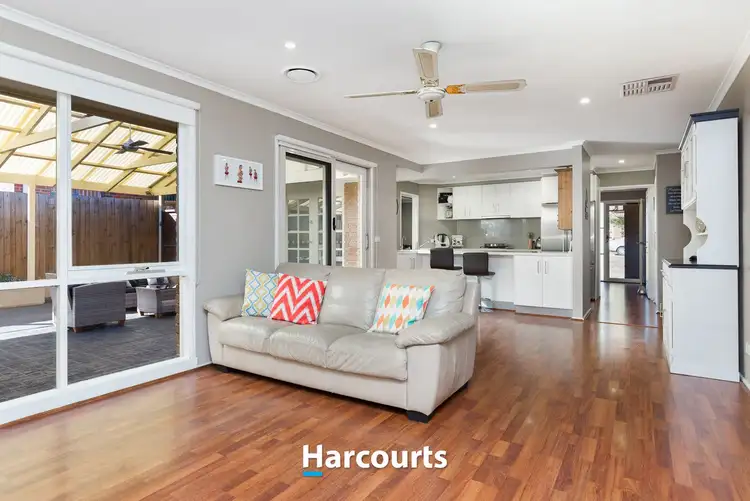 Fourth view of Homely house listing, 5 Bertrand Close, Berwick VIC 3806