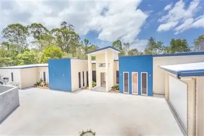 71 Darien Street, Bridgeman Downs QLD