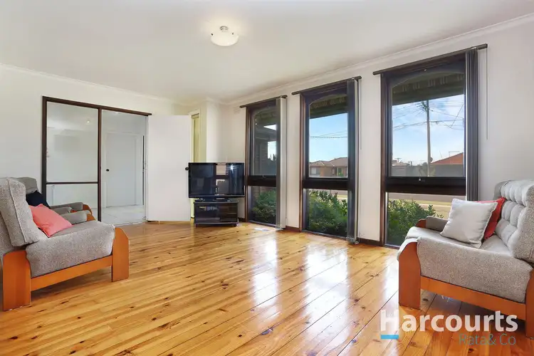 Fourth view of Homely house listing, 27 Pinetree Crescent, Lalor VIC 3075