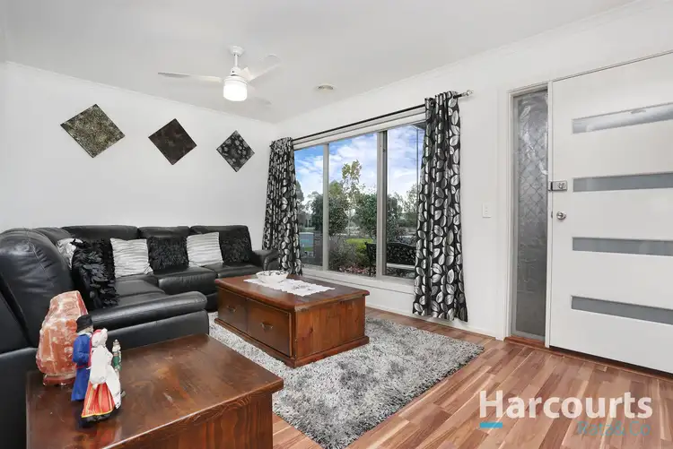 Fifth view of Homely house listing, 8 Edenvale Boulevard, Wollert VIC 3750