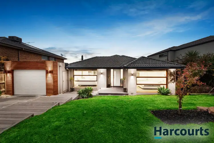 73 Sheldon Drive, Berwick VIC 3806
