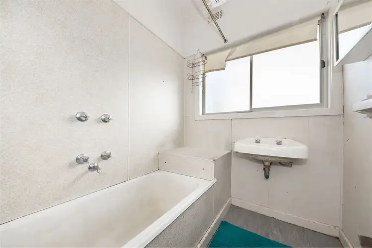 Fourth view of Homely house listing, 37 Robin Avenue, Norlane VIC 3214