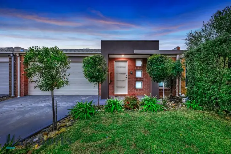 22 Duncombe Park Way, Deer Park VIC 3023