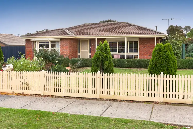 11 County Drive, Berwick VIC 3806