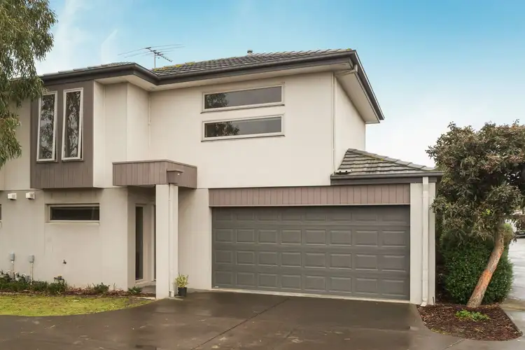 8/110 Bungower Road, Mornington VIC 3931