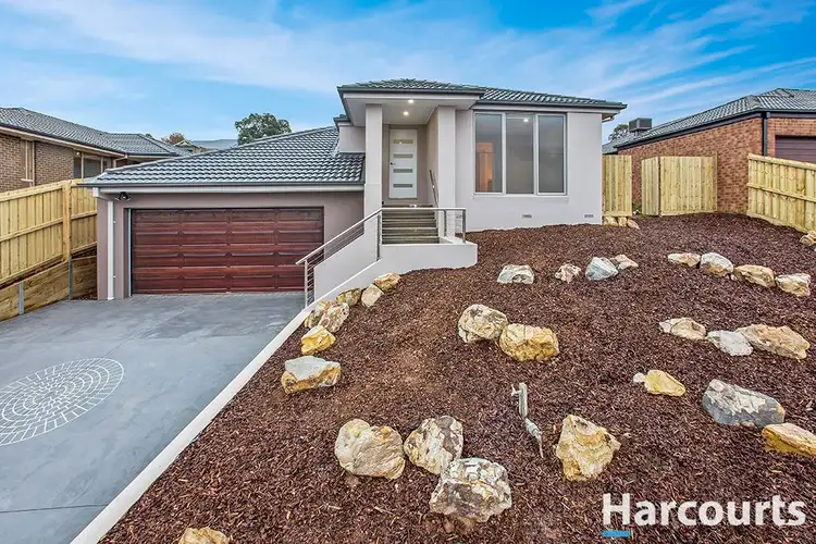 18 Leura Street, Drouin VIC 3818