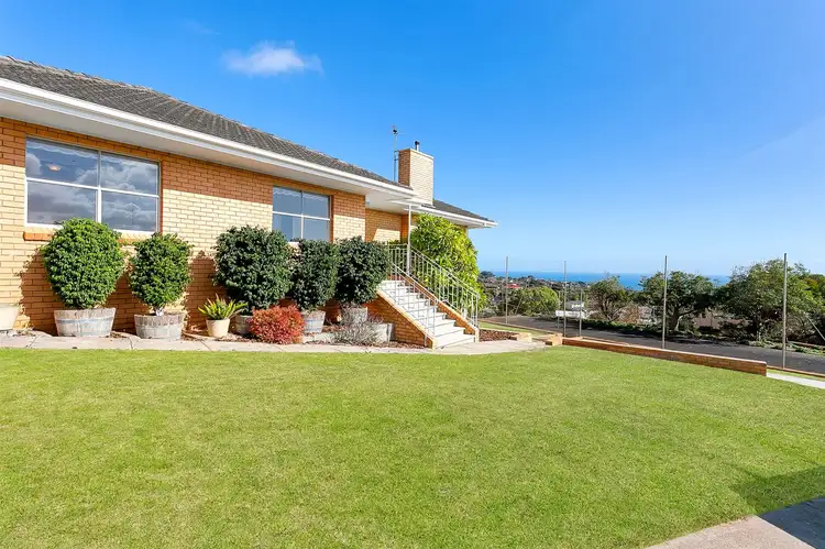 2 Hanson Avenue, Seaview Downs SA 5049