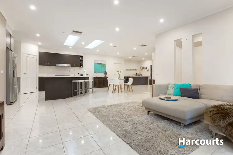 Fourth view of Homely house listing, 8 Lakewood Place, Berwick VIC 3806