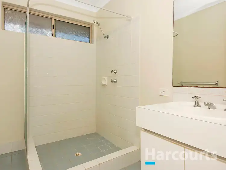 Sixth view of Homely house listing, 7 Renfrew Gardens, Kinross WA 6028