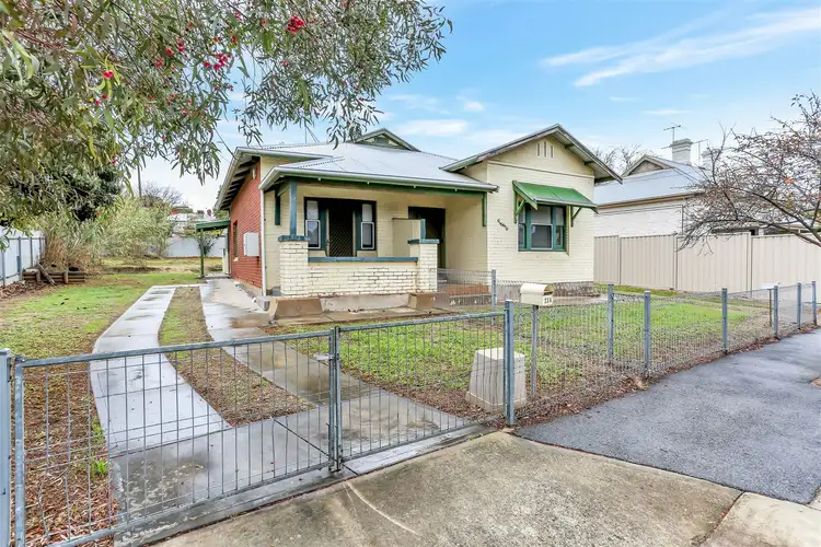 23 & 23a Gilbert Street, Ovingham SA 5082