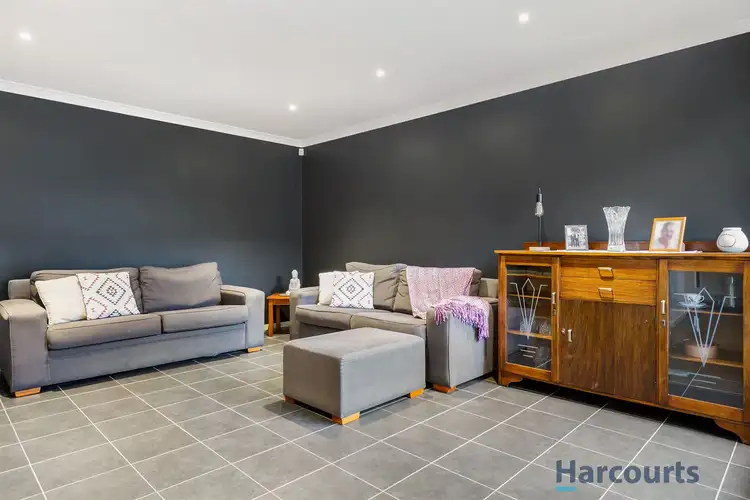 Sixth view of Homely house listing, 5 Grattan Way, Pakenham VIC 3810
