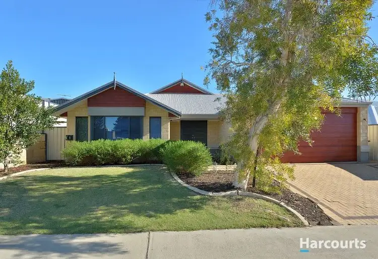 3 Kirkland Way, Meadow Springs WA 6210