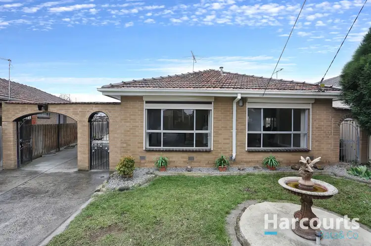 27 Leeson Grove, Lalor VIC 3075