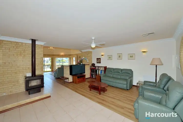 Seventh view of Homely house listing, 2 De Grey Close, Dudley Park WA 6210