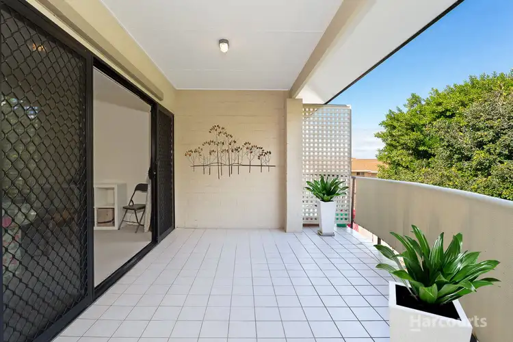 4/19 Downs Street, Redcliffe QLD 4020
