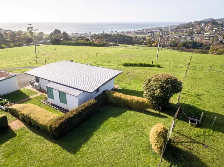 13 Revell Lane, Penguin TAS 7316
