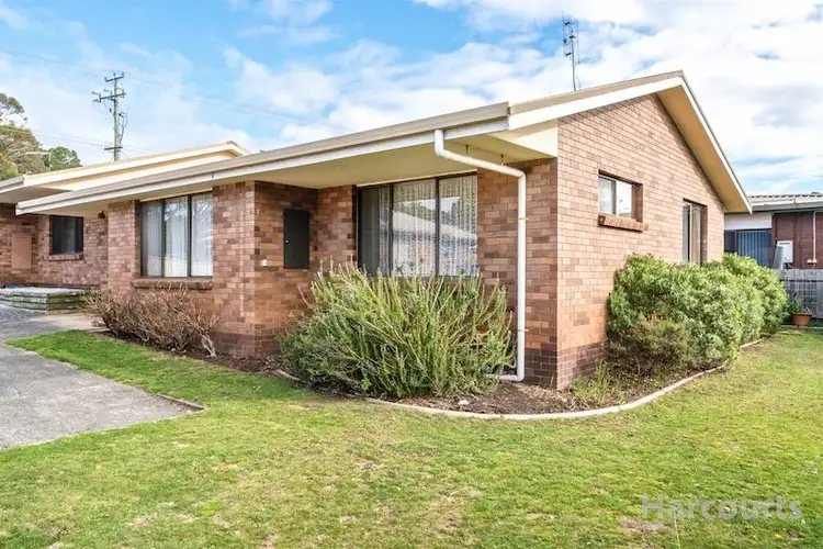 2/14 Lawrence Drive, Devonport TAS 7310