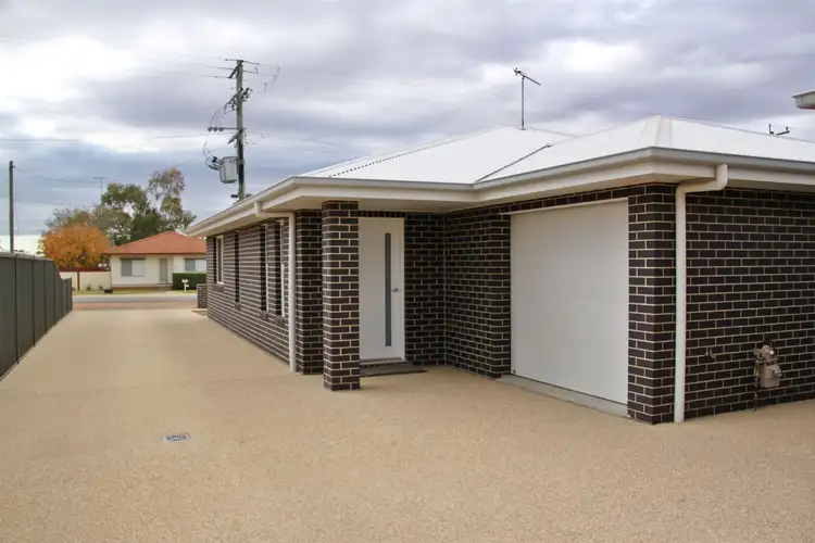 1/12 Dumaresq Street, West Wyalong NSW 2671