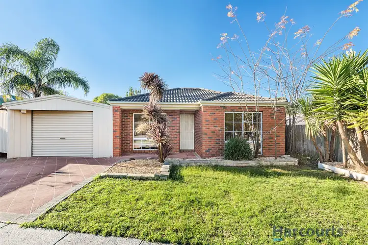 14 Gullquist Way, Pakenham VIC 3810