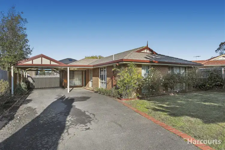 25 Cottswold Ave, Narre Warren VIC 3805