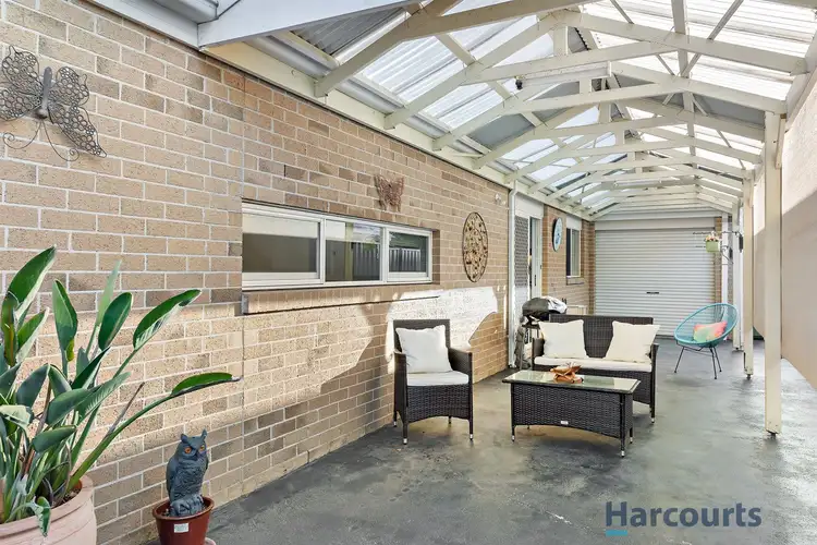 Fifth view of Homely house listing, 23 Lucerne Cct, Pakenham VIC 3810