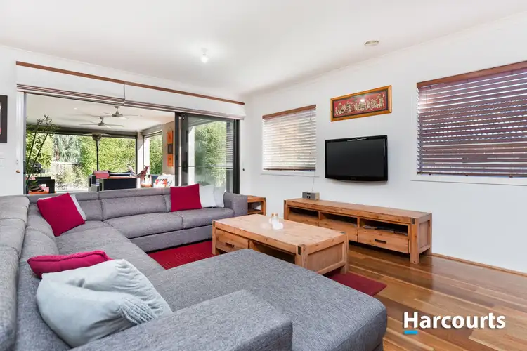 Fifth view of Homely house listing, 11 Bushlark Court, Berwick VIC 3806