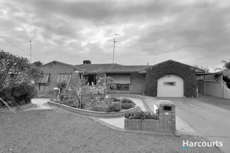 36 Kookerbrook Street, Dudley Park WA 6210