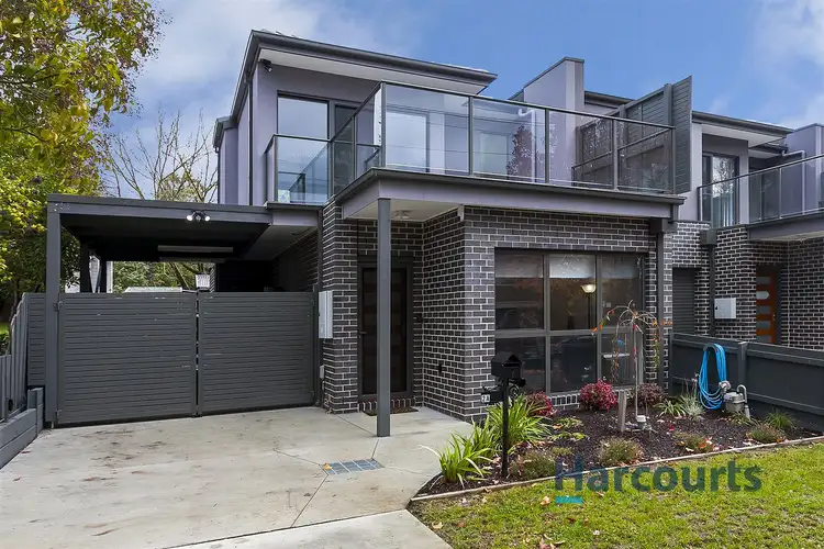 2a Bronhill Road, Ringwood East VIC 3135