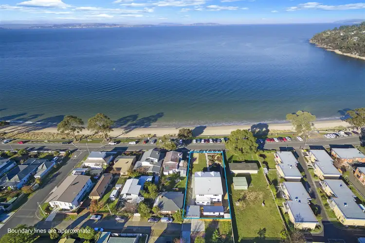 24 Osborne Esplanade, Kingston Beach TAS 7050